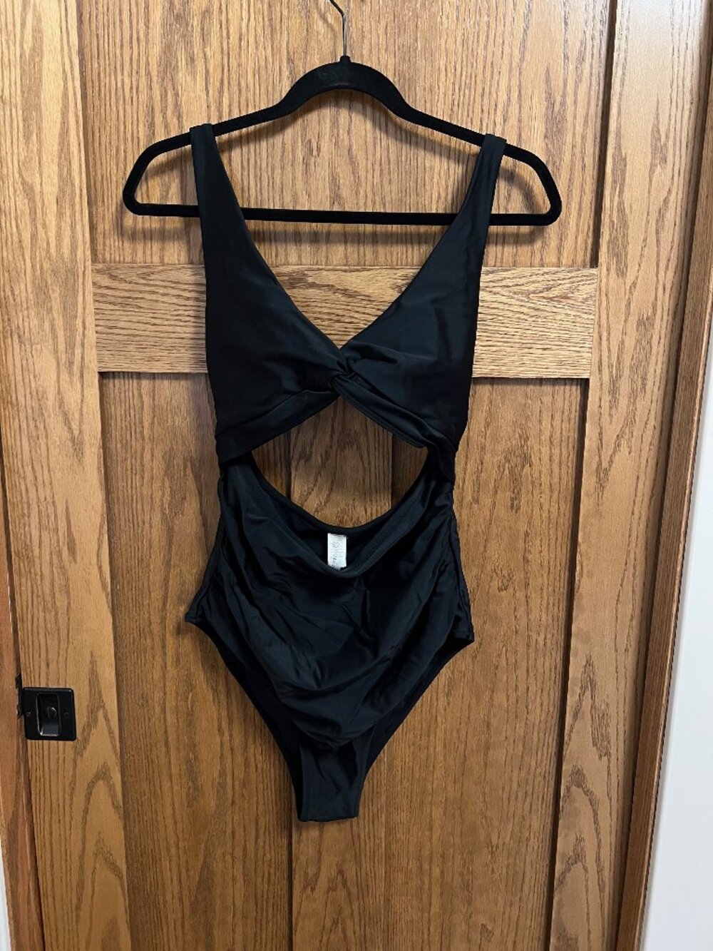PinkBlush Black Ruched Sides Front Cutout Maternity One Piece Swimsuit - Size L - Picture 2 of 4